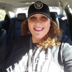 Meet your Posher, Renee